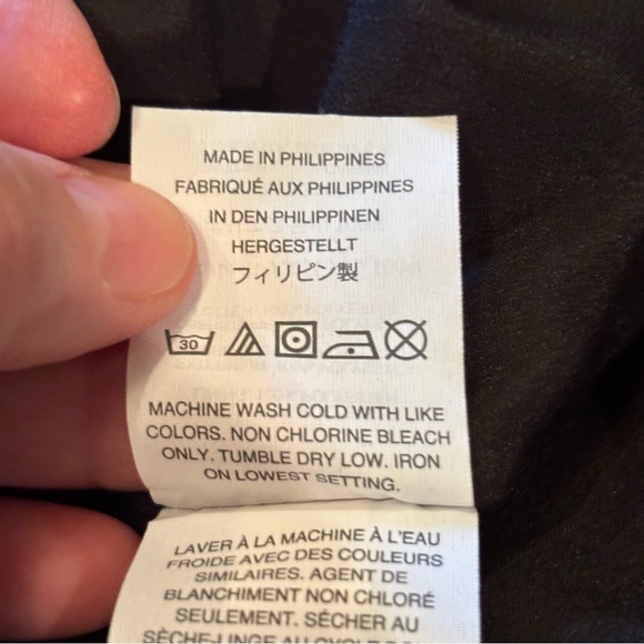 J. Crew Black Classic Wrap Dress, size 2, Closet Staple LBD Office Church Event - Picture 9 of 14